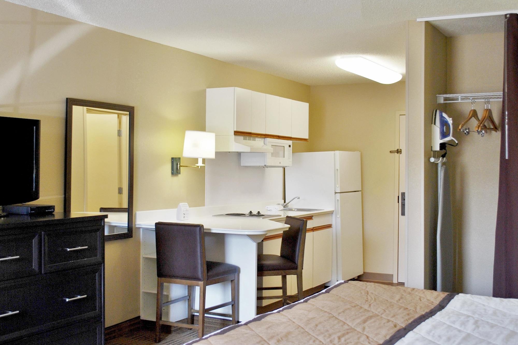 Extended Stay America Suites - Milwaukee - Brookfield Buitenkant foto
